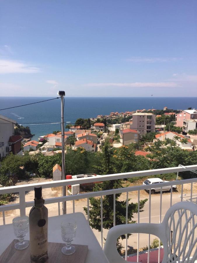 Em Apartments Ulcinj Kültér fotó