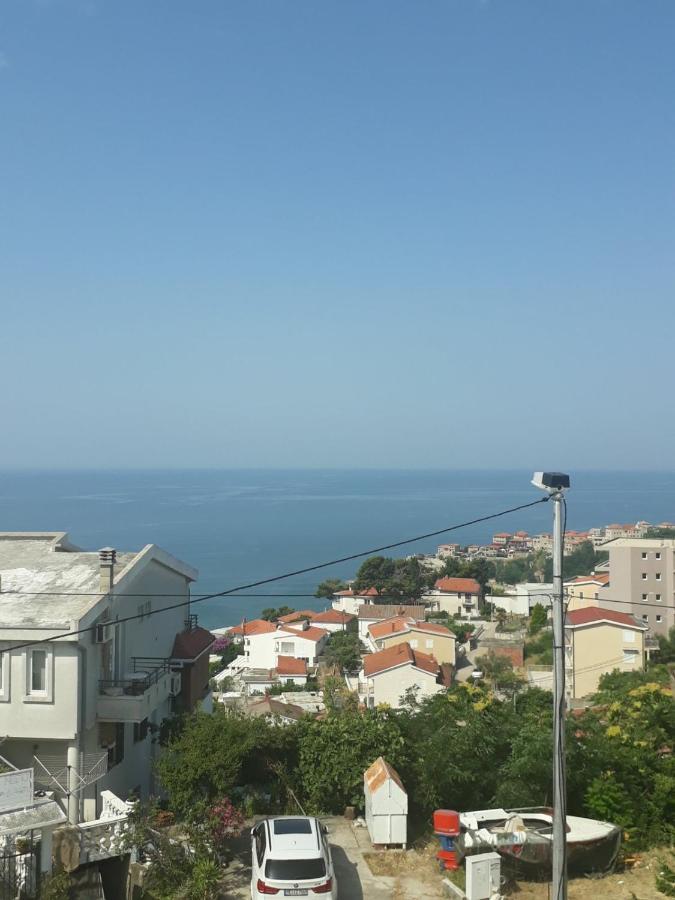 Em Apartments Ulcinj Kültér fotó
